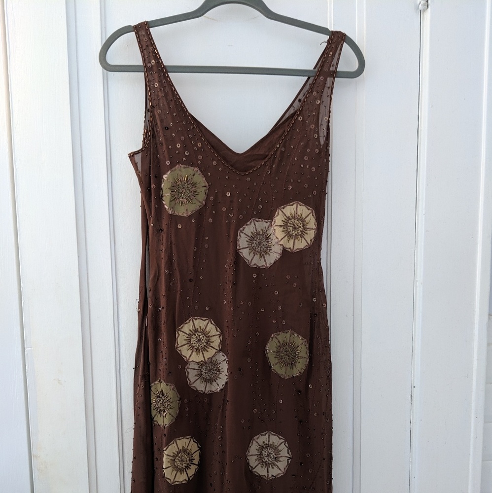 Sequined patterned brown cocktail dress